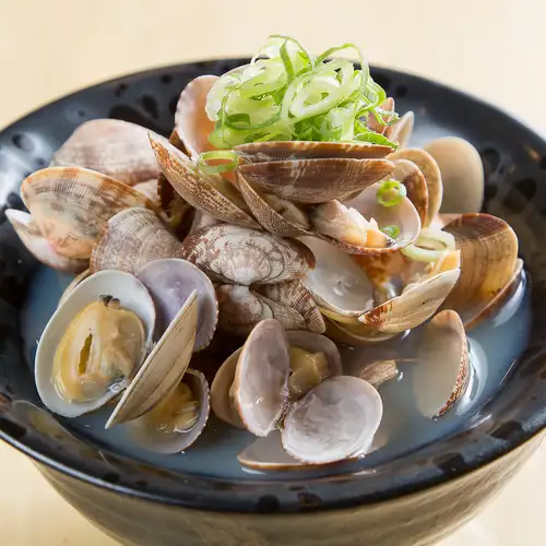 名物!てんこ盛りあさり酒蒸し◆旨味が凝縮