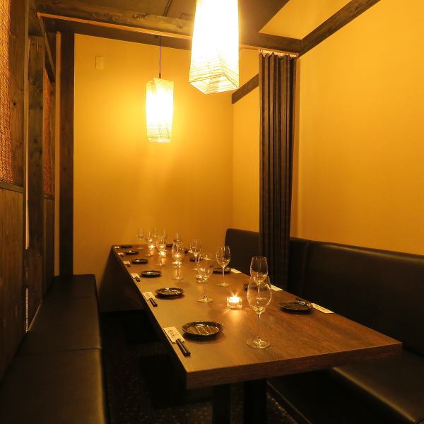 Private rooms with curtains are popular for special occasions such as birthdays of loved ones. They are also great for girls-only gatherings and joint parties! If you call us the day before or on the day, please feel free to contact us! / Yukhoe Sushi / Samgyeopsal / Korean Food / Reserved / Cheese Dakgalbi / Takeout / Cheese Gimbap / Cheese Ball)