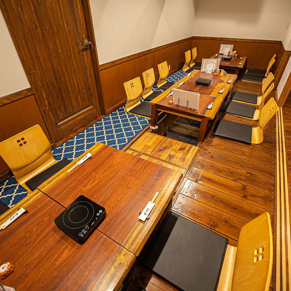 You can either rent the tatami room only or the entire restaurant! (Please consult with the restaurant)