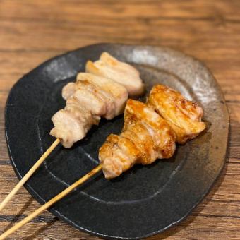 Yakitori peach (salt / sauce)