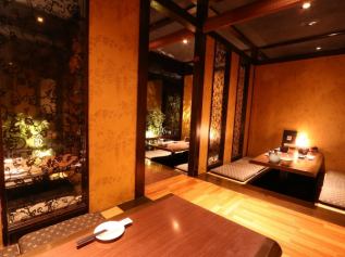 Four seats can be connected for a banquet.For more information ♪ to the staff