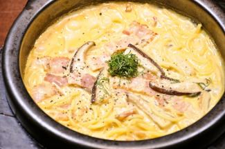 Japanese-style stone-grilled carbonara Ranno egg top