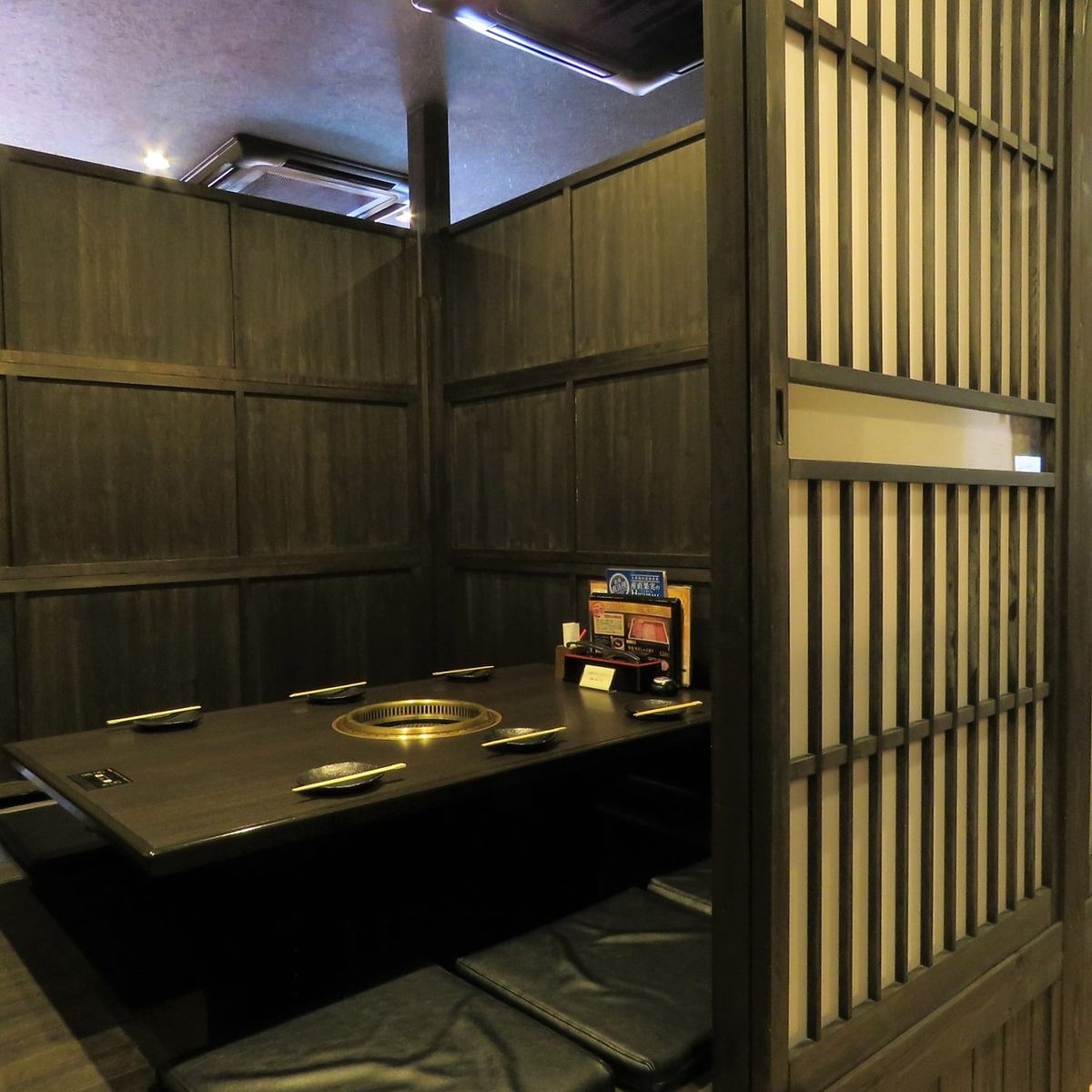 Enjoy Yakiniku while relaxing in a private room with a sunken kotatsu!