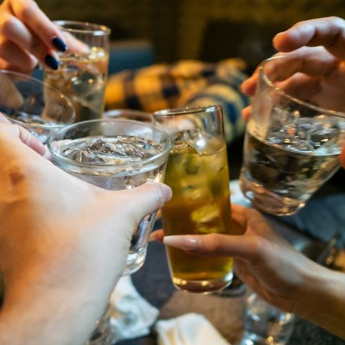 会社帰りや、プライベートにも立ち寄りやすいお店です