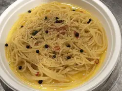 生ブラックペッパーのペペロンチーノ
