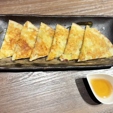 さつま芋のチーズチヂミ～メープルシロップ添え～
