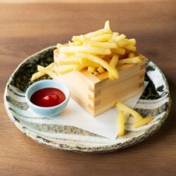 溢れ升ポテトフライ