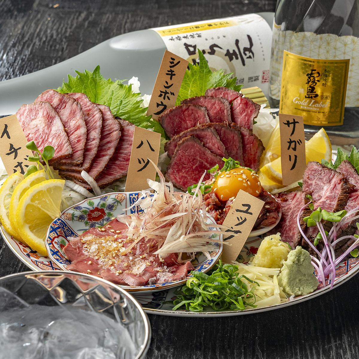 宮崎県産の富永牛を使用した炭焼き、牛刺し等ご提供しております