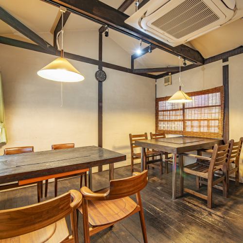 古民家の雰囲気でくつろぐ