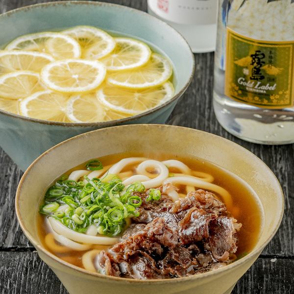 しなやかな食感を誇る特製うどん