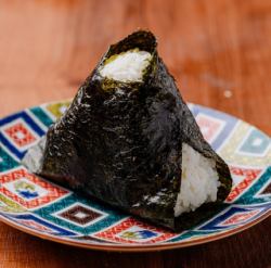 おにぎり（梅・しゃけ・おかか）