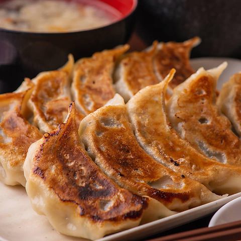 鉄板焼きギョウザ