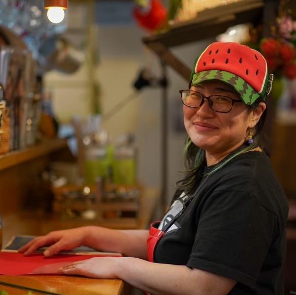 [Friendly service is a specialty◎] We have eight counter seats available inside the restaurant! Our manager, Nuiko, has 20 years of experience in Thai cuisine and can speak both Japanese and Thai. We will provide you with sincere service! If you have never tried Thai food, we will provide a thorough explanation.You can enjoy Thai food with peace of mind.