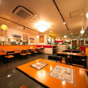 .広々とした落ち着いた店内は、最大50名様、貸切宴会が可能です！広々とした店内で、宴会・歓送迎会・同窓会・二次会など様々なシーンでご活用頂けます♪ 20名様より承りますので、お気軽にご連絡ください！
