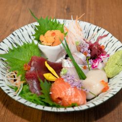 Assortment of 5 kinds of sashimi