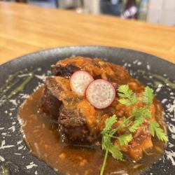 大和ポークのラグー煮込み