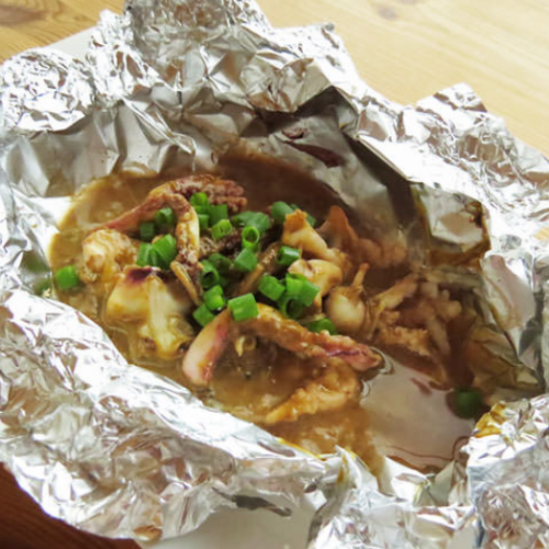Grilled squid with foil (1 serving)