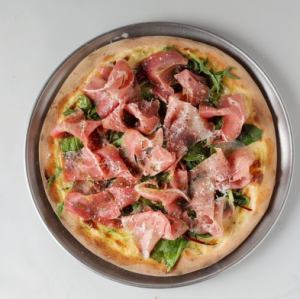 スモークモッツアレラ&プロシュート/SMOKED MZZARELLA AND PROSCIUTTO【WHITE SAUCE】