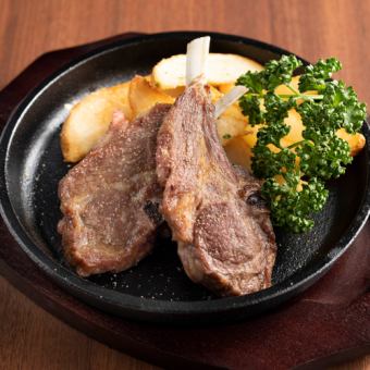 Grilled lamb with bone
