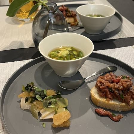 緑が溢れるガーデンのような癒しの空間でゆったりと特別な時間をお過ごしいだけます！