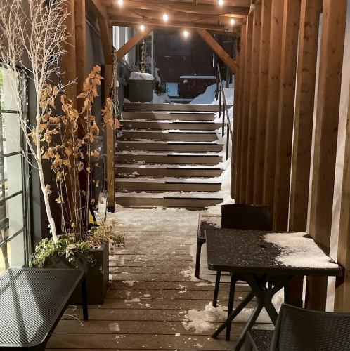 駅チカの隠れ家的な空間★