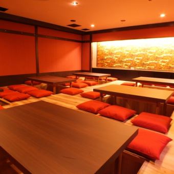 Sankai宴会厅提供各种座位，因此您可以回答任何大小的宴会场面！我们也有多个房间，例如男女半私人房间♪★[千叶站×全友畅饮×中式×宴会]