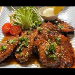 Tuna steak delivered directly from Misaki Port