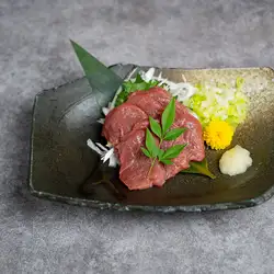 熊本直送！新鮮馬刺し