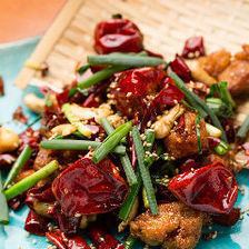 【旨辛！ご飯が進む】鶏肉の唐辛子炒め
