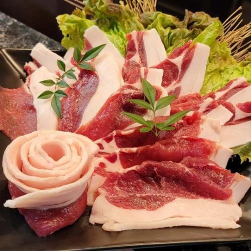 鮮度抜群のジビエを楽しむ