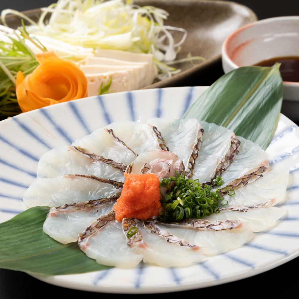 Red sea bream, a specialty of Ehime Prefecture! Enjoy it as shabu-shabu or as sashimi.