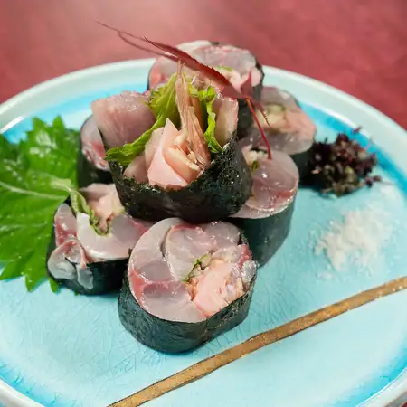 新鮮魚介と地酒を贅沢に味わえる人気の海鮮居酒屋♪
