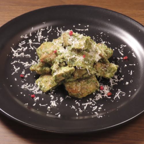 鶏肉のジェノベーゼ