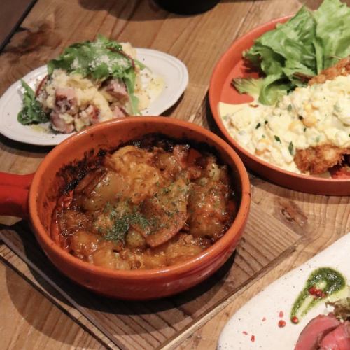 【お酒に合う人気メニュー！】ぷるぷるなネギ味噌ホルモンや、ジューシな塩麹からあげ！