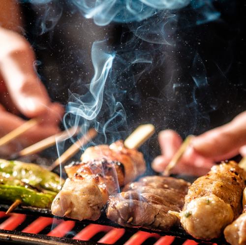 新鮮野菜とジューシーな串焼きの絶妙なコラボレーション