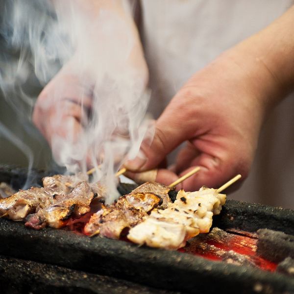 炭火焼き鳥食べ放題！