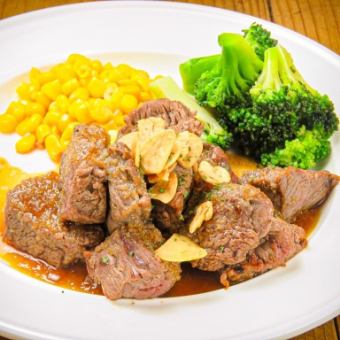 【17時スタート限定】ステーキ等、豪華です★２Ｈ食べ飲み放題　3500円(税込)