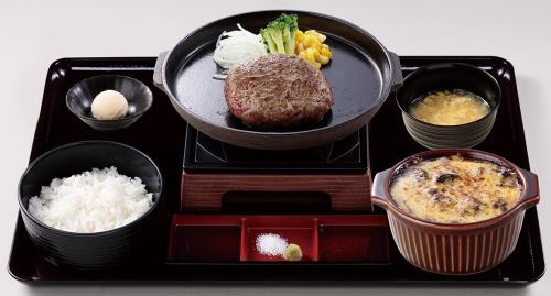 入口即化的漢堡牛排（100公克）+迷你蝦烤套餐