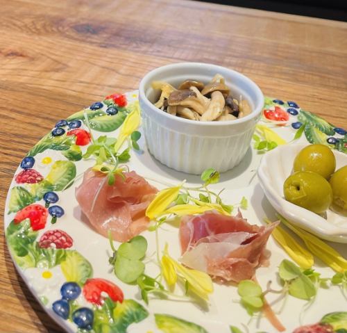 ◆A wide variety of dishes other than oysters◆