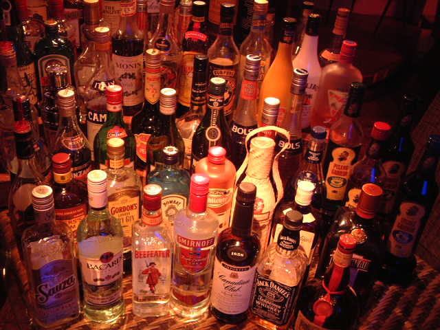 毎日朝まで時間無制限飲み放題＆歌い放題！女性3000円/男性3500円！クーポン利用で500円OFF♪
