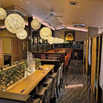【テーブル4名様】接待や宴会にピッタリな空間です。仲間うちの飲み会やふらっと使いにもぜひ◎