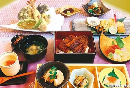 【日本の伝統的な懐石料理】うな和懐石