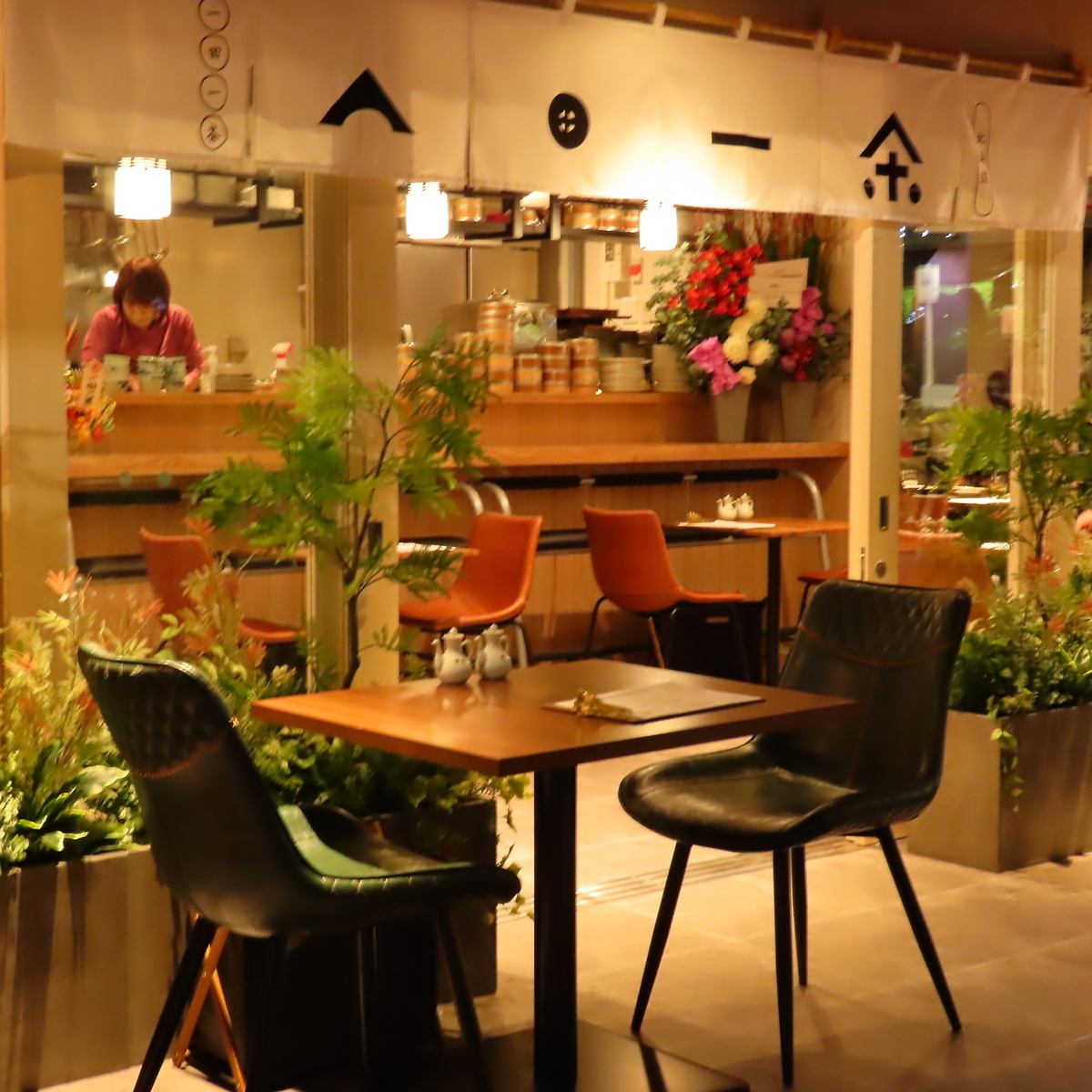 時尚的室內裝潢非常適合閨蜜聚會或高雅約會。