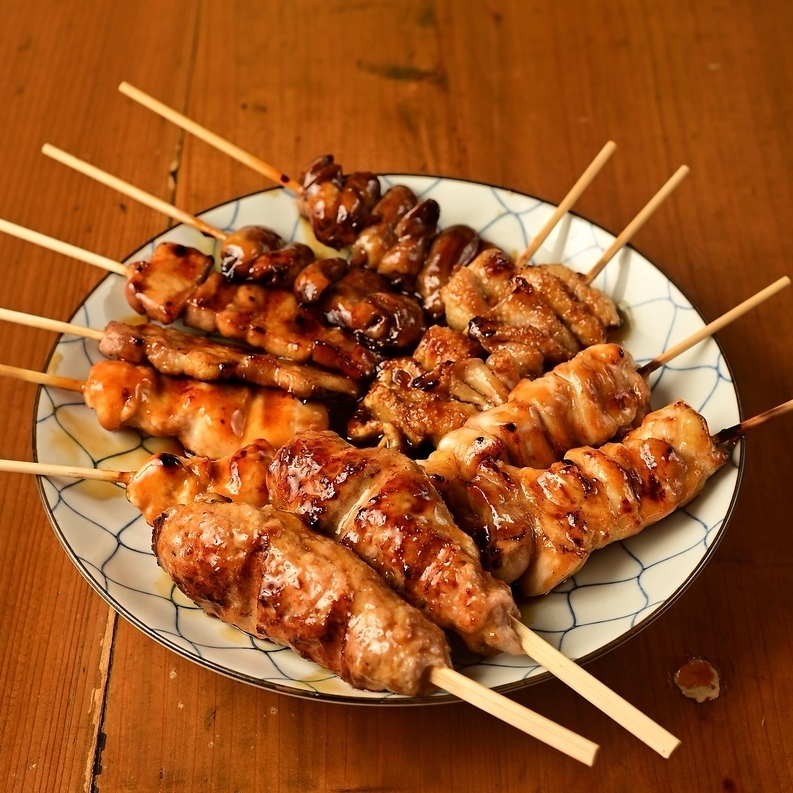 こだわりの串焼きを豊富にラインナップ！お酒との相性もバツグン