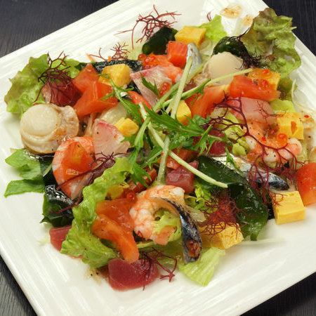 Kuroshio seafood salad ★