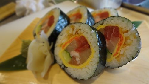 Seafood thick roll sushi