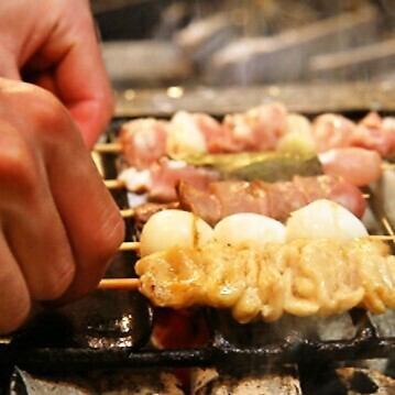 [Specialty] Yakitori (grilled chicken skewers) / 165 yen per skewer and up