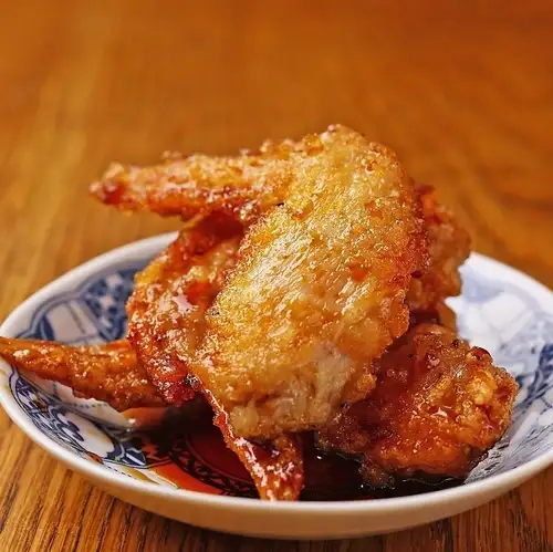 【名物3】手羽先の唐揚げ　1本