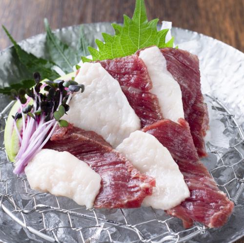 Horse sashimi lean meat, futaego, loin, marbled meat, koune