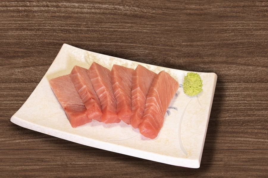 [準備虧本的大甩賣！] 豐洲市場直送的精美金槍魚生魚片